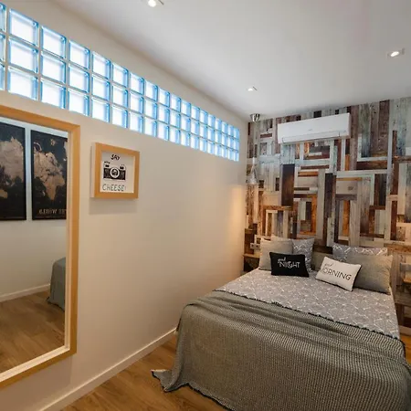 Charming Downtown Skyscrapper * Alicante