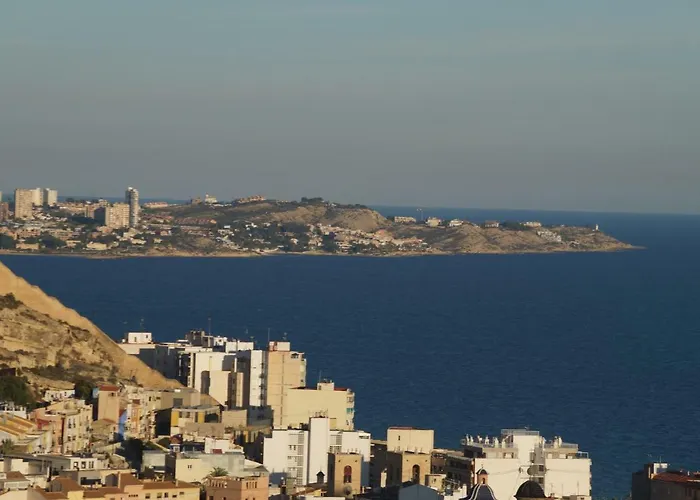 Charming Downtown Skyscrapper Alicante