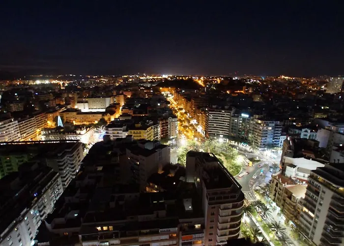 Charming Downtown Skyscrapper * Alicante